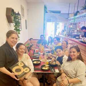 Popular / Paraguaya montó su restaurant en la “madre patria” y deleita el paladar de extranjeros 