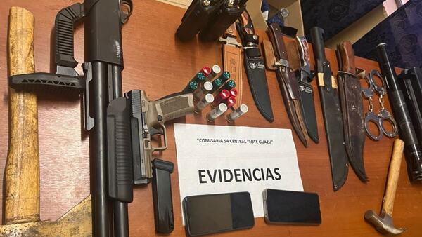 Funcionario de TSJE circulaba con un arsenal en su vehículo y quedó detenido en San Lorenzo
