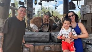 Popular / (GALERÍA) ¡Mañami! Miguel Almirón y toda su familia vivieron un día en el "universo épico"!