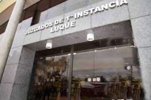 Rechazan medida cautelar de alumna trans por discriminación - Nacionales - ABC Color
