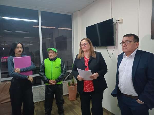 Abogados se oponen al voto secreto e inamovilidad de ministros en circunscripciones en la Corte - Política - ABC Color