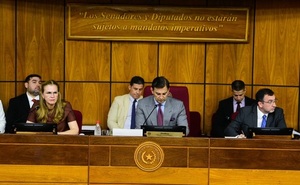 Senado aprueba reprogramación presupuestaria de Salud Pública para pago de salarios y aguinaldos