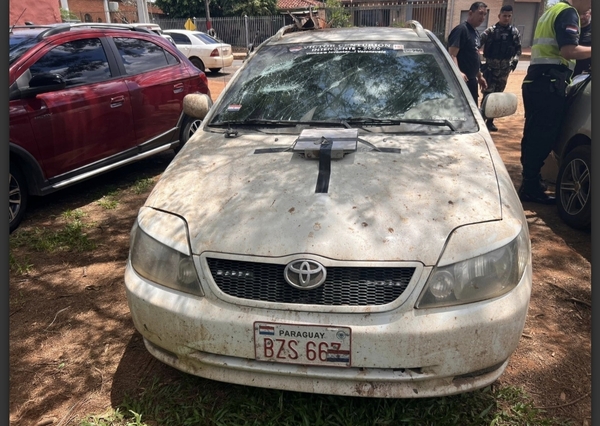 Funcionario de la Justicia Electoral detenido tras amenazar con armas a empleados en una casa de repuestos