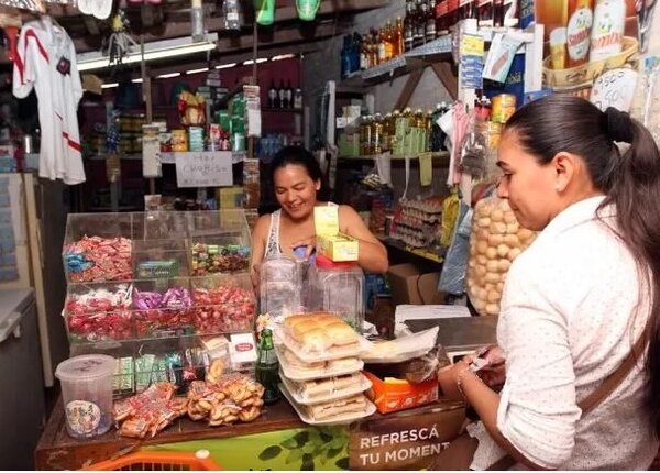La verdad de las despensas: Ibarra desmiente cifras alarmantes, pero reconoce la lucha del ‘bolsillo chico’