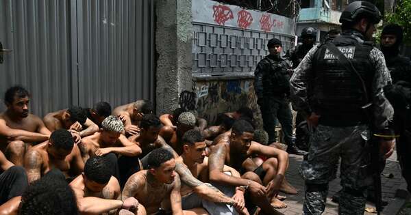 La Nación / Antidrogas desatan guerra contra el Comando Vermelho, que deja al menos 64 muertos en Río de Janeiro