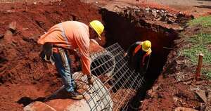 La Nación / Avanzan obras anexas a futuro viaducto del Km 10 en CDE