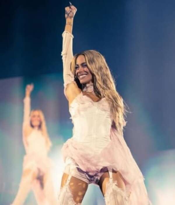 Tini Stoessel comenzó su gira “FUTTTURA” ¿llegará a Paraguay? - Música - ABC Color