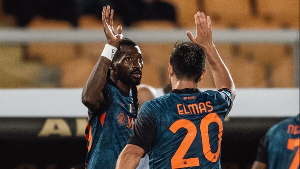 Nápoles en lo más alto de la Serie A