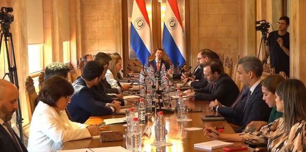 PARAGUAY REPORTA AVANCES HISTÓRICOS DE ATENCIÓN EN SALUD PÚBLICA - «TVS DIGITAL»