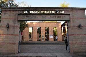 Derecho UNA: Rocío Vallejo habla de “extravío ético” por influencias de Bogarín Alfonso - Política - ABC Color