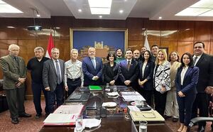 IPS aprueba procedimientos para Ley del Seguro Social del Artista