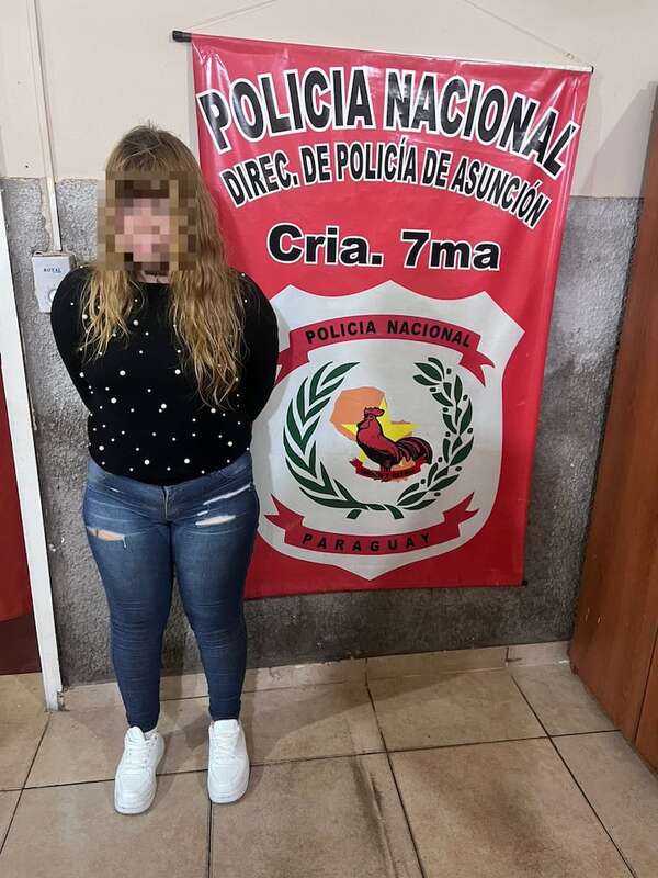 Intento de asalto en Asunción termina con una detenida y un vehículo robado recuperado - Policiales - ABC Color