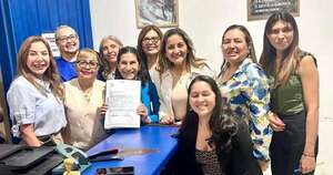 Diario HOY | “Escalera azul” de mujeres rumbo a las municipales