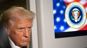 Trump lamenta no estar autorizado a tercer mandato