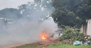 Diario HOY | Automóvil ardió en llamas en Itá y apuntan a cortocircuito como responsable