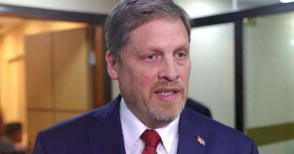 La Nación / Piden aplazar por 30 días proyecto de protección a periodistas para evaluar su alcance