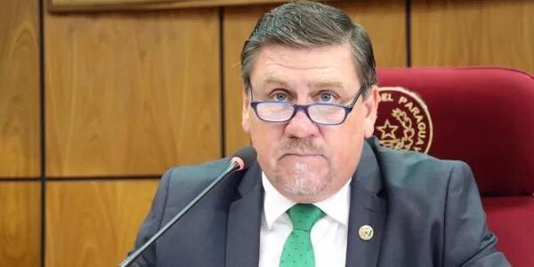 Llano respalda a Alcides Riveros y Agustín Saguier y llama a reconstruir la institucionalidad