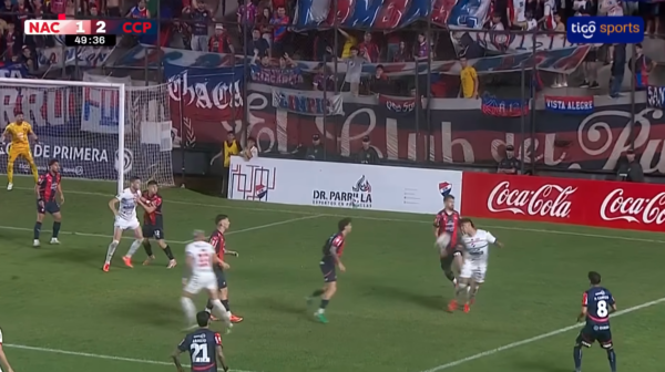 Versus / "Correcta decisión": El análisis arbitral de las polémicas en Nacional-Cerro