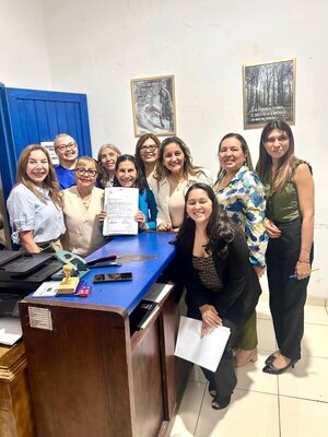 Lideresas liberales inscriben el movimiento "Escalera Azul" para las internas del partido