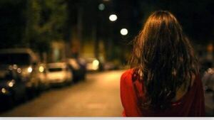 “Mi novio no me busca en la parada por jugar su partido”