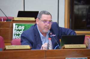 Zacarías Irún promete “dar la sorpresa” en Ciudad del Este tras afirmar que “al Partido Colorado no se le toca la oreja” - El Trueno