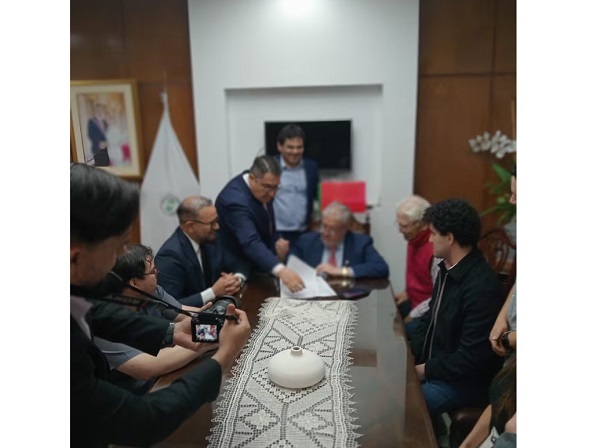 Anestesiólogos del IPS revocan renuncias tras acuerdo