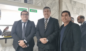 Juez rechazó demanda por insania presentada contra Salvador Cabañas - Noticiero Paraguay