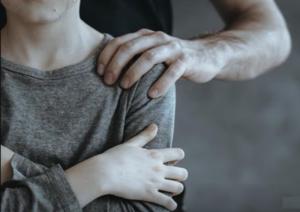 Denuncian abuso sexual a niño de 9 años en un internado