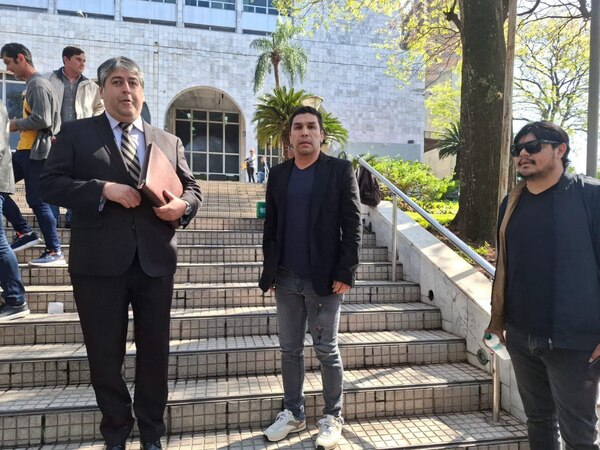 Justicia desestima demanda que buscaba declarar insano a Salvador Cabañas - Judiciales.net