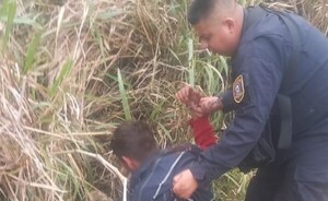 Detienen a un ladrón con motocicleta hurtada