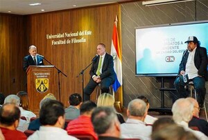 Mujica «arrugó» debatir con González Vaesken | DIARIO PRIMERA PLANA