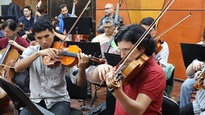 Orquestas sinfónicas con sonidos espirituales y cumbia en concierto
