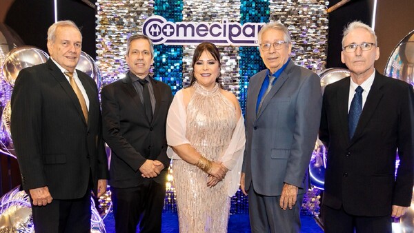 La cena por el 53 aniversario de Coomecipar