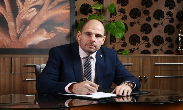 La fiscalía archiva denuncia contra grupo ligado a Peña sin revisar las pruebas - OviedoPress