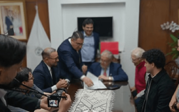 Anestesiólogos del IPS revocan renuncias tras acuerdo - Noticiero Paraguay