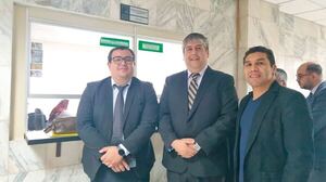 Juez desestima demanda insania de Salvador Cabañas