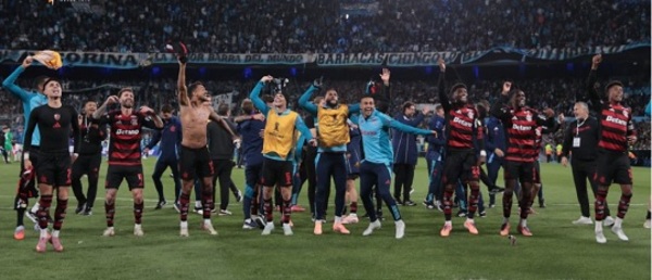 Flamengo, a la final de la Libertadores tras empatar con Racing