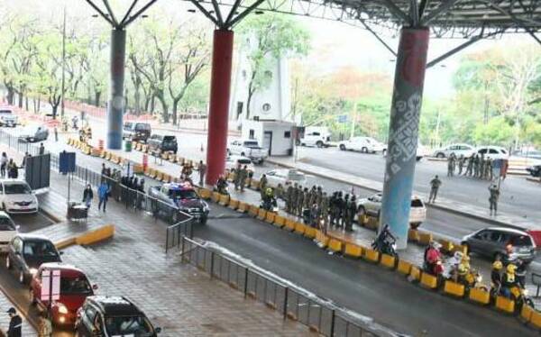 ¿Asalto a banco tendría algo que ver con la gente del Comando Vermelho?