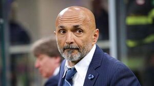 Spalletti llega a Turín para firmar con la Juve