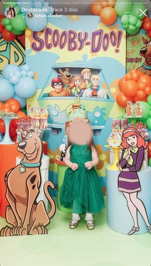 Popular / Cumple chuchi de hija de supuesto narco en la cárcel