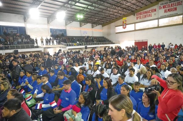 Subsidios para la vivienda y el anuncio de nuevo hospital de Peña