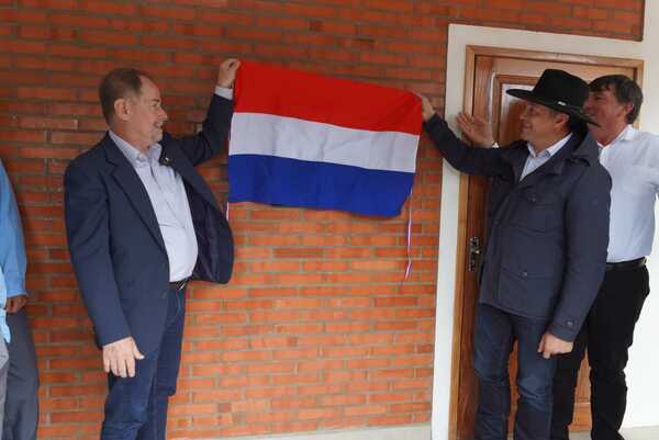 Boquerón inaugura moderno pabellón femenino en la Escuela Agrícola Mariscal Estigarribia
