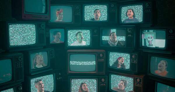 Diario HOY | Obra teatral “Dualifraspejo” ofrece funciones este fin de semana en “La Correa”