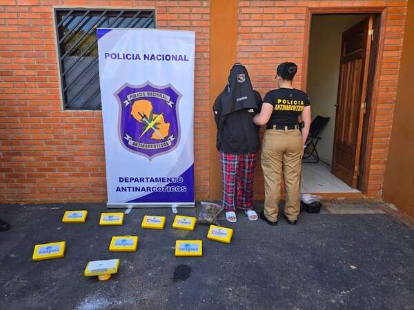 Villa Elisa: detienen a boliviana con 10 kilos de drogas al costado de una escuela - Nacionales - ABC Color