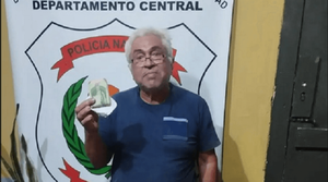 Un hombre encontró G. 1.500.000 en un cajero automático y devolvió el dinero - Noticiero Paraguay