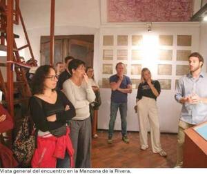 Encuentro multicultural en la Manzana de la Rivera