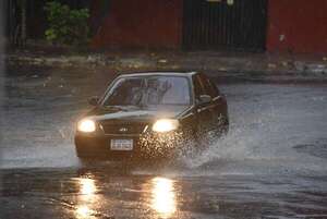Anuncian un fin de semana marcado por las lluvias y tormentas  - Clima - ABC Color