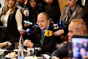 Fernández Valdovinos cuestiona cifras de la Cepal sobre datos de crecimiento de Paraguay