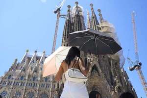 La Sagrada Familia de Barcelona ya es la iglesia más alta del mundo - Viajes - ABC Color