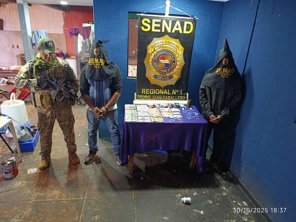 Caen dos presuntos microtraficantes durante un allanamiento en Pedro Juan Caballero - Nacionales - ABC Color